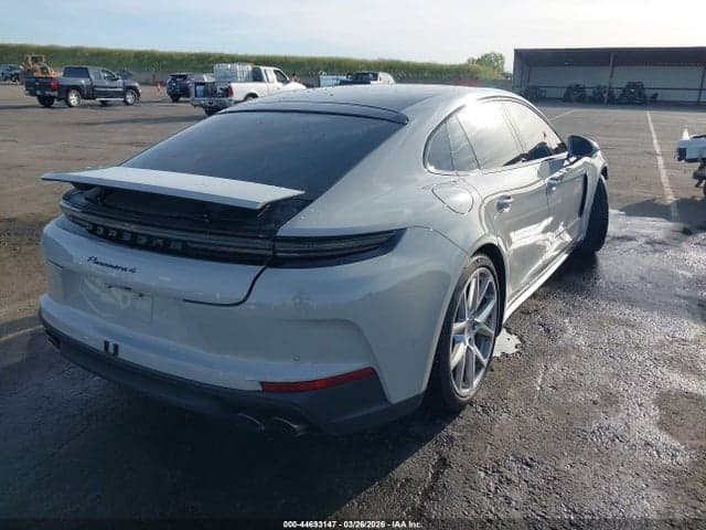 2025 PORSCHE PANAMERA 4 4