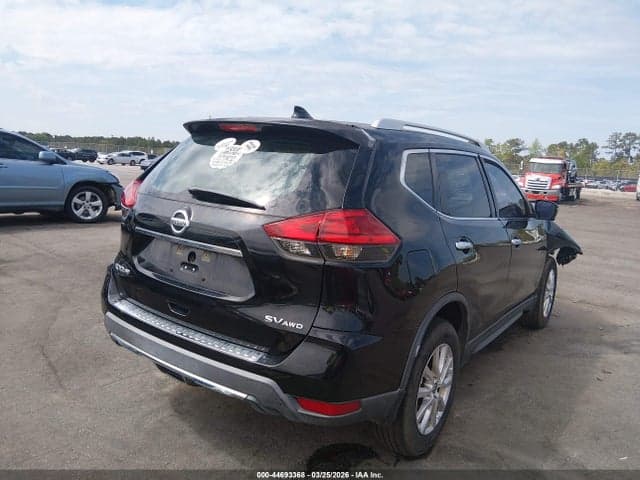 2017 NISSAN ROGUE SV 4