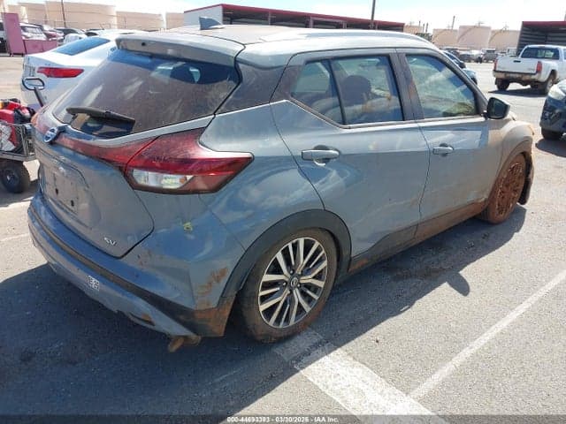 2021 NISSAN KICKS SV XTRONIC CVT 4