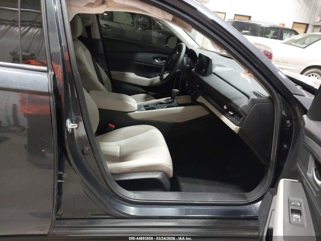 2025 HONDA ACCORD SE 5