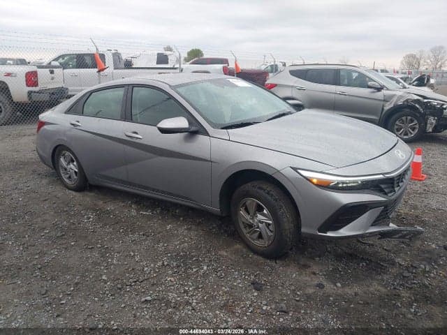 2026 HYUNDAI ELANTRA SE 1