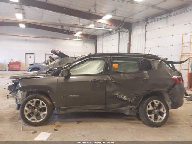2018 JEEP COMPASS LIMITED 4X4 13