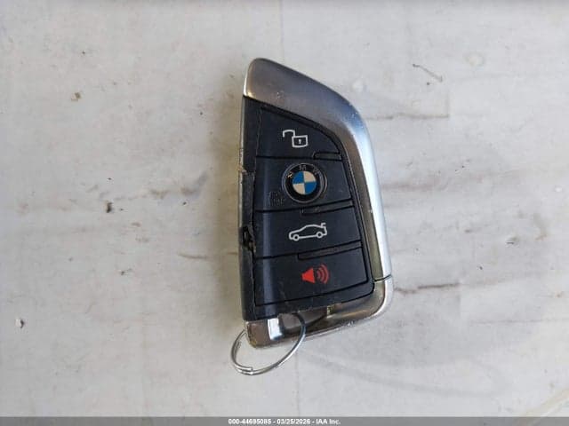 2020 BMW 330I 11