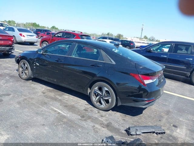 2023 HYUNDAI ELANTRA SEL 3