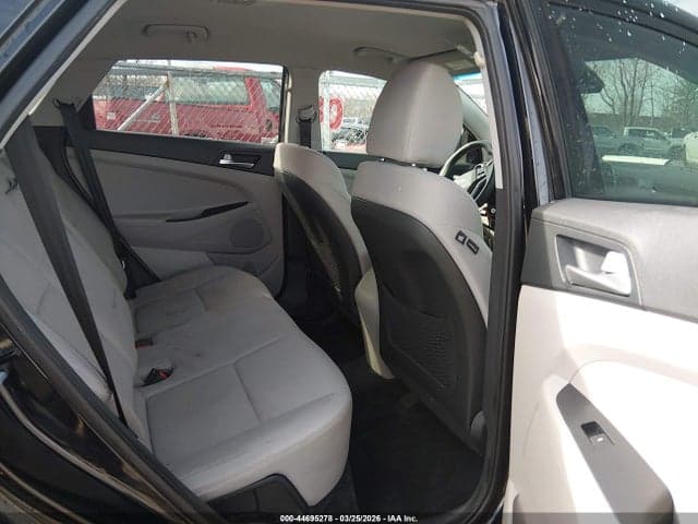 2019 HYUNDAI TUCSON SE 8