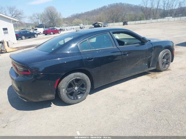 2019 DODGE CHARGER SXT RWD 4