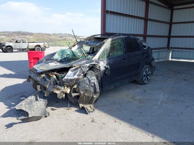 2017 SUBARU FORESTER 2.5I PREMIUM 2