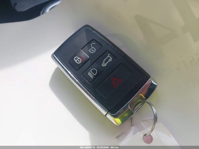 2020 LAND ROVER RANGE ROVER EVOQUE SE 11