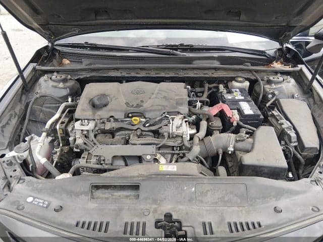 2018 TOYOTA CAMRY SE 10