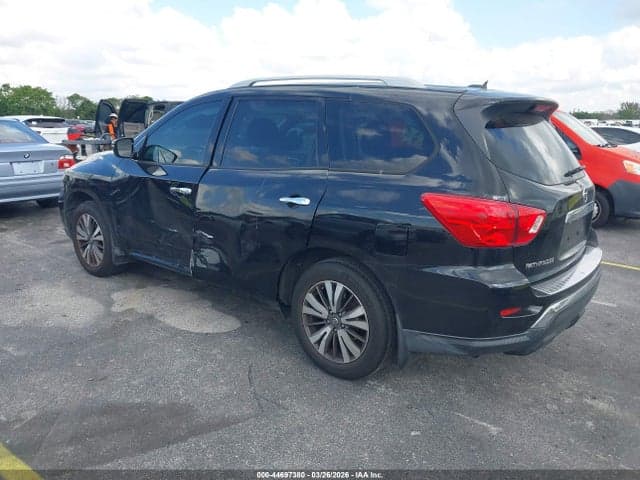 2017 NISSAN PATHFINDER S 3