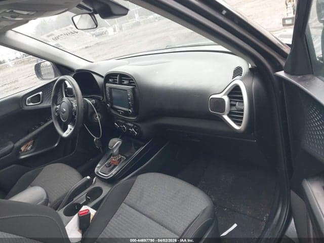 2021 KIA SOUL S 5