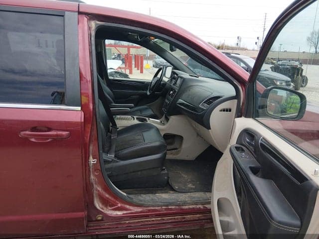 2019 DODGE GRAND CARAVAN SXT 5