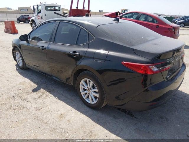 2025 TOYOTA CAMRY LE 3