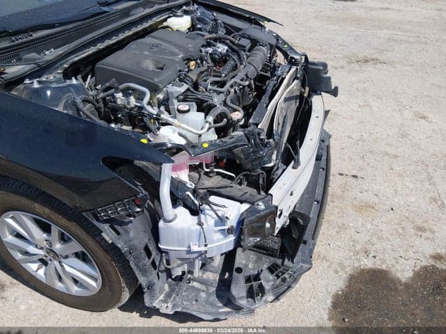 2025 TOYOTA CAMRY LE 6