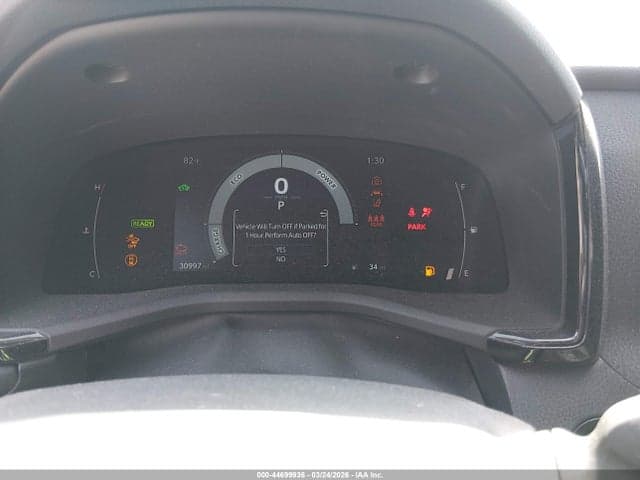 2025 TOYOTA CAMRY LE 7