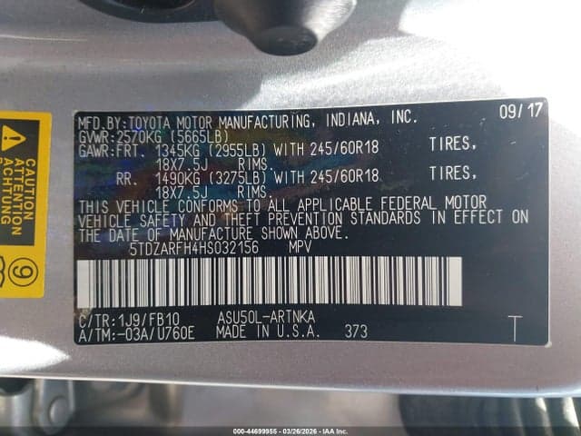 2017 TOYOTA HIGHLANDER LE 9