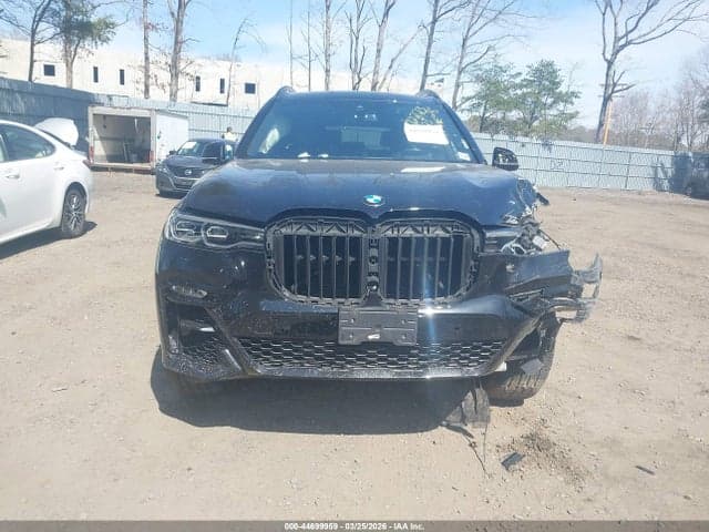 2022 BMW X7 XDRIVE40I 11