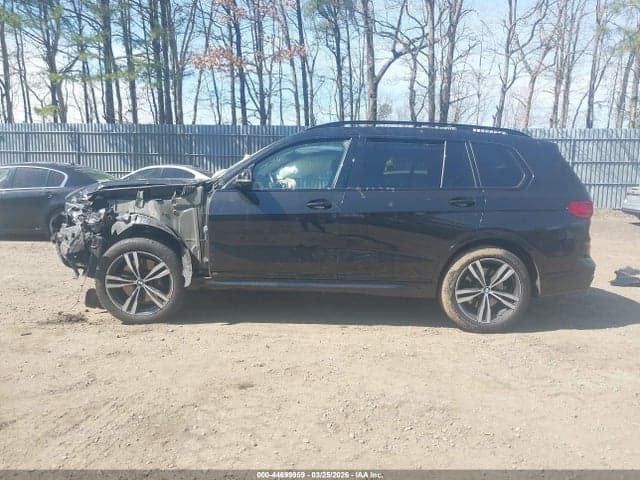 2022 BMW X7 XDRIVE40I 13