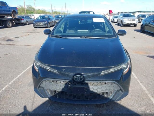 2019 TOYOTA COROLLA SE 12