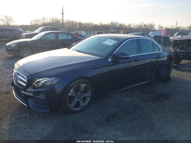 2018 MERCEDES-BENZ E 300 4MATIC 3