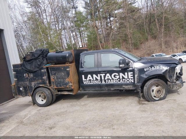 2024 FORD F-450 CHASSIS XL 13