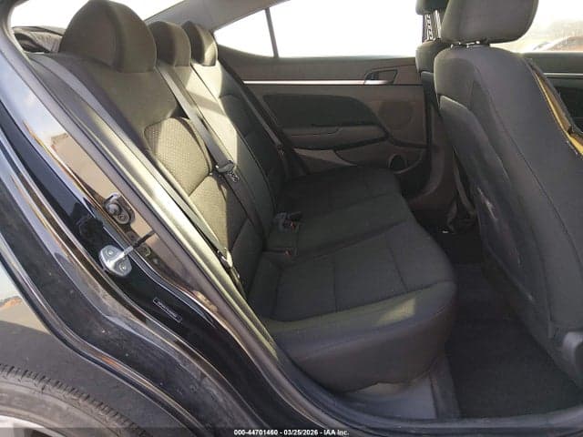 2020 HYUNDAI ELANTRA SEL 8