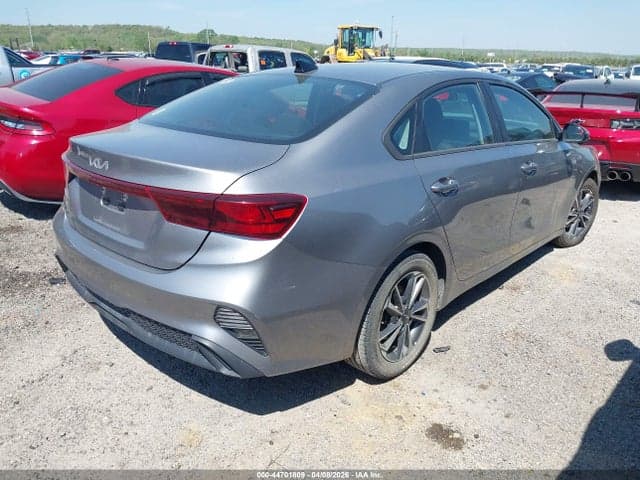 2023 KIA FORTE LXS 4