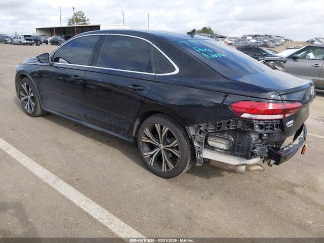 2021 VOLKSWAGEN PASSAT 2.0T SE 3