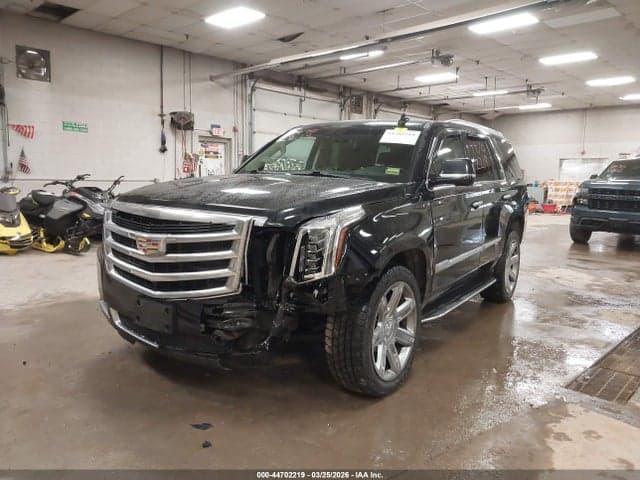 2020 CADILLAC ESCALADE 4WD LUXURY 2