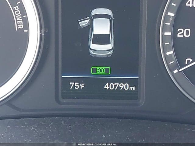 2018 HYUNDAI SONATA HYBRID SE 16