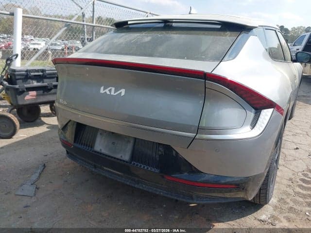 2022 KIA EV6 WIND 16