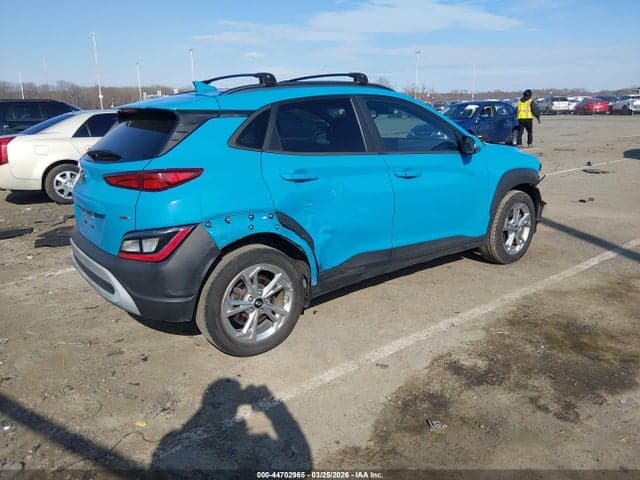 2023 HYUNDAI KONA SEL 4