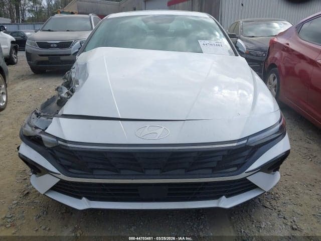 2025 HYUNDAI ELANTRA LIMITED 13