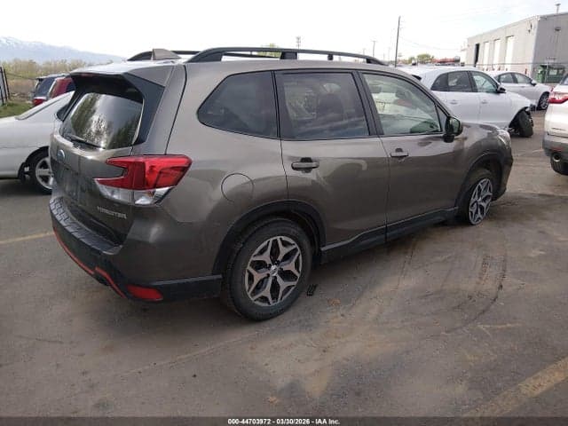 2019 SUBARU FORESTER PREMIUM 4