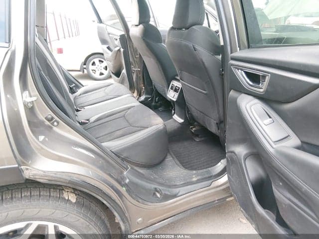 2019 SUBARU FORESTER PREMIUM 8