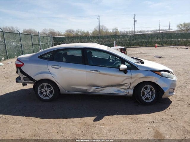 2018 FORD FIESTA SE 13
