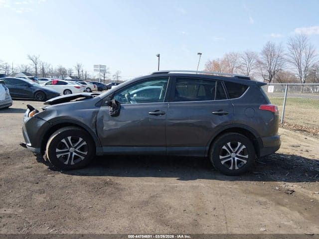 2017 TOYOTA RAV4 LE 14