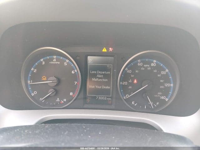2017 TOYOTA RAV4 LE 7