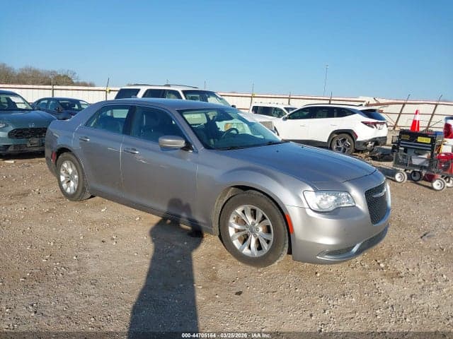 2016 CHRYSLER 300 LIMITED 1
