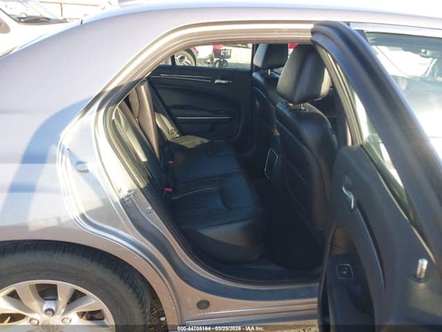 2016 CHRYSLER 300 LIMITED 8