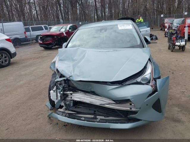 2017 TOYOTA PRIUS TWO 12
