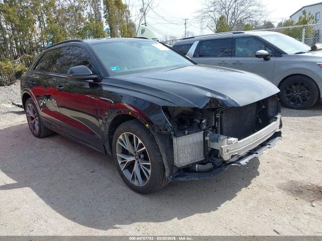 2021 AUDI Q8 PREMIUM