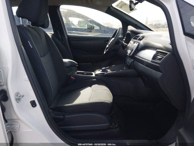 2025 NISSAN LEAF SV PLUS 5