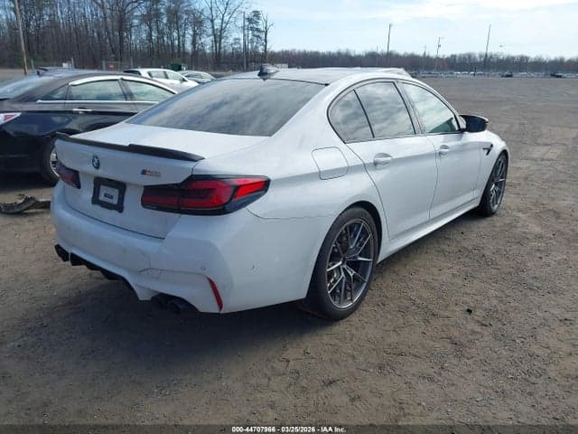 2021 BMW M5 4