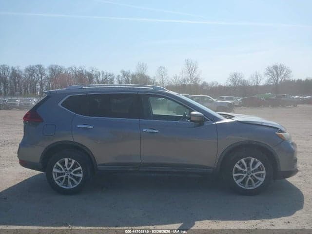 2018 NISSAN ROGUE SV 13