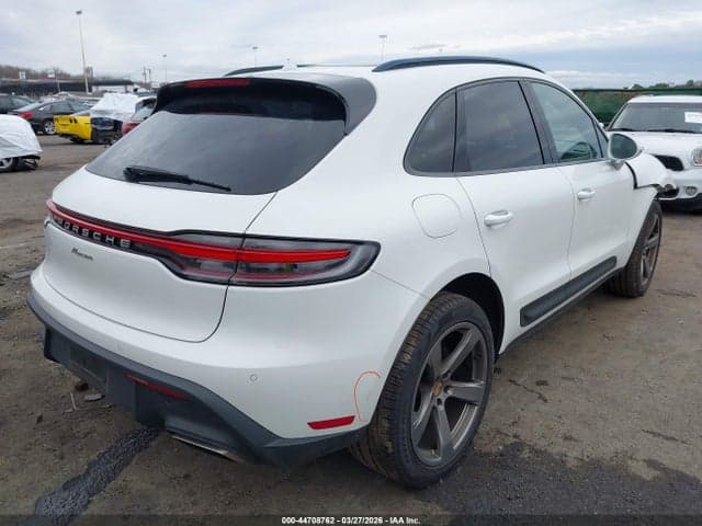 2023 PORSCHE MACAN T 4