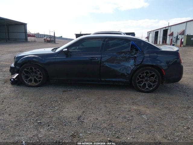 2017 CHRYSLER 300 300S 14
