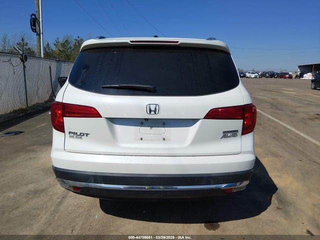 2018 HONDA PILOT TOURING 17