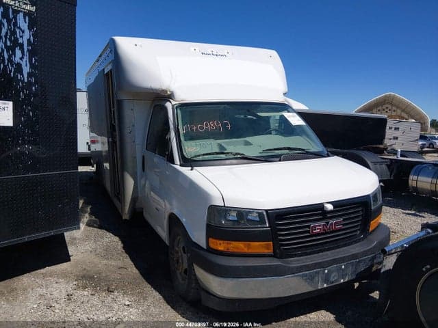 2023 GMC SAVANA CUTAWAY WORK VAN 1