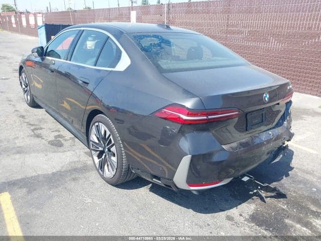 2026 BMW 530I 3